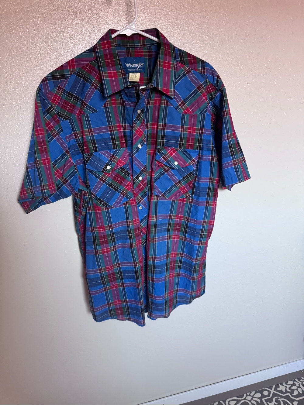 Wrangler Western Plaid Button-Up Shirt – Men’s Large